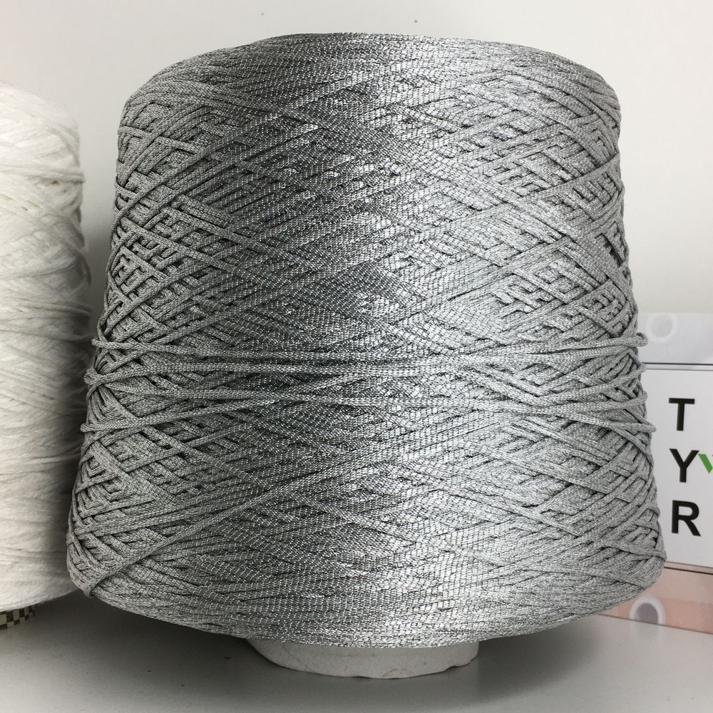 METAL PARK - Be.Mi.Va.; 59% вискоза licida, 41% нейлон; шнурок с объемным наполнителем; 230м/100гр; col. NATURAL GREY, цвет: серебро; S907
