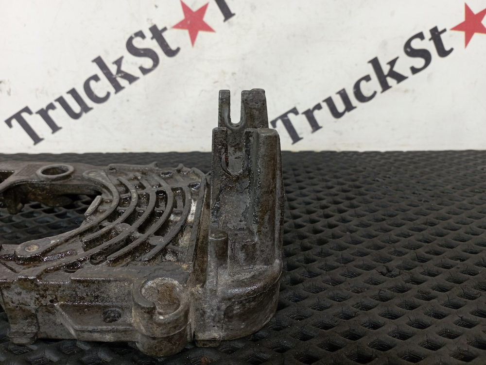 Кронштейн блока управления ретардером 2018г.