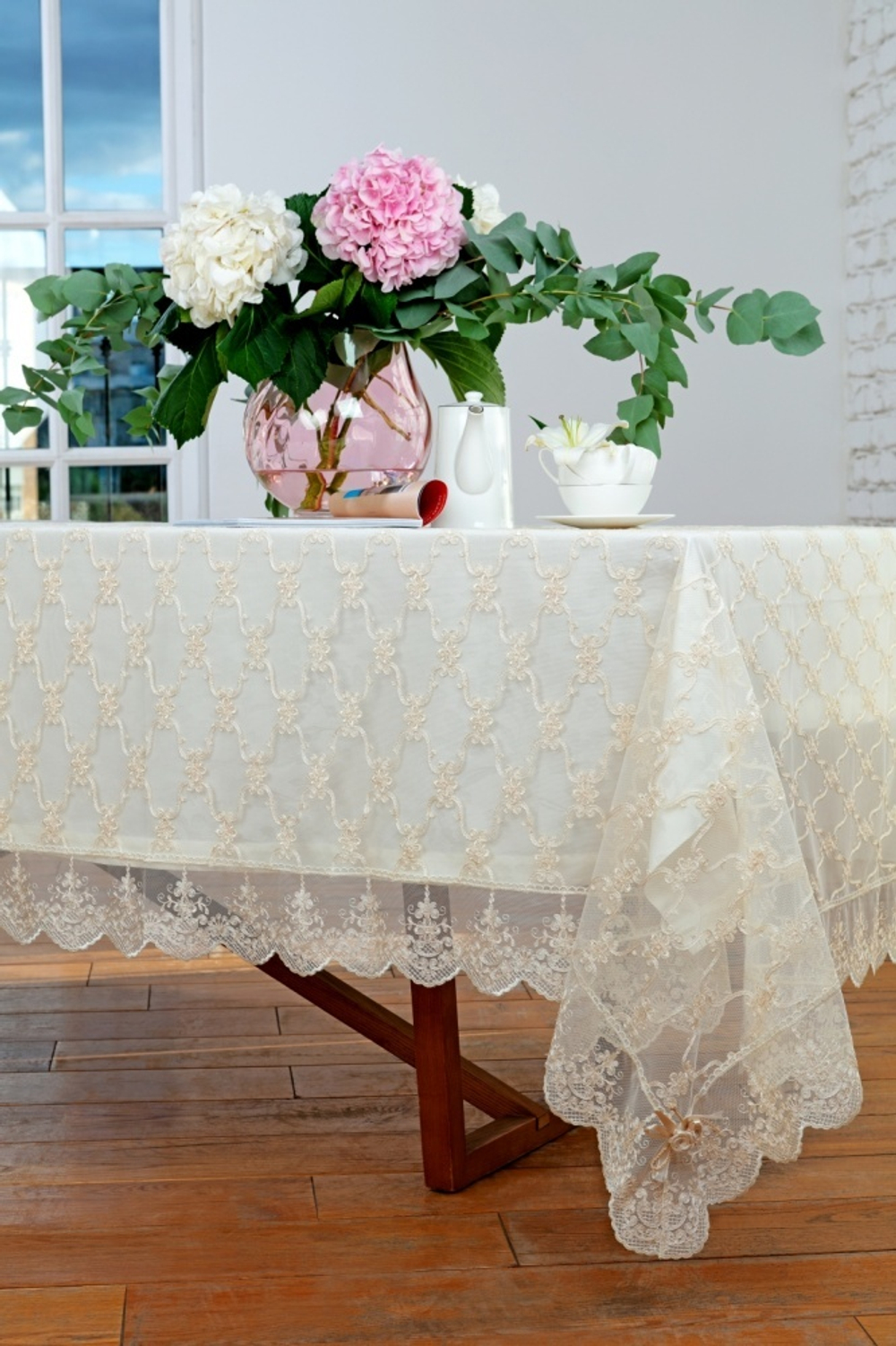 Скатерть 220 Domus 3548 Ivory кружевная