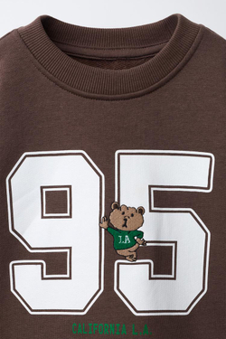 ZARA ТОЛСТОВКА С ВЫШИТОЙ ЦИФРОЙ И АНИМАЛИСТИЧЕСКИМ ПРИНТОМ, КОРИЧНЕВЫЙ