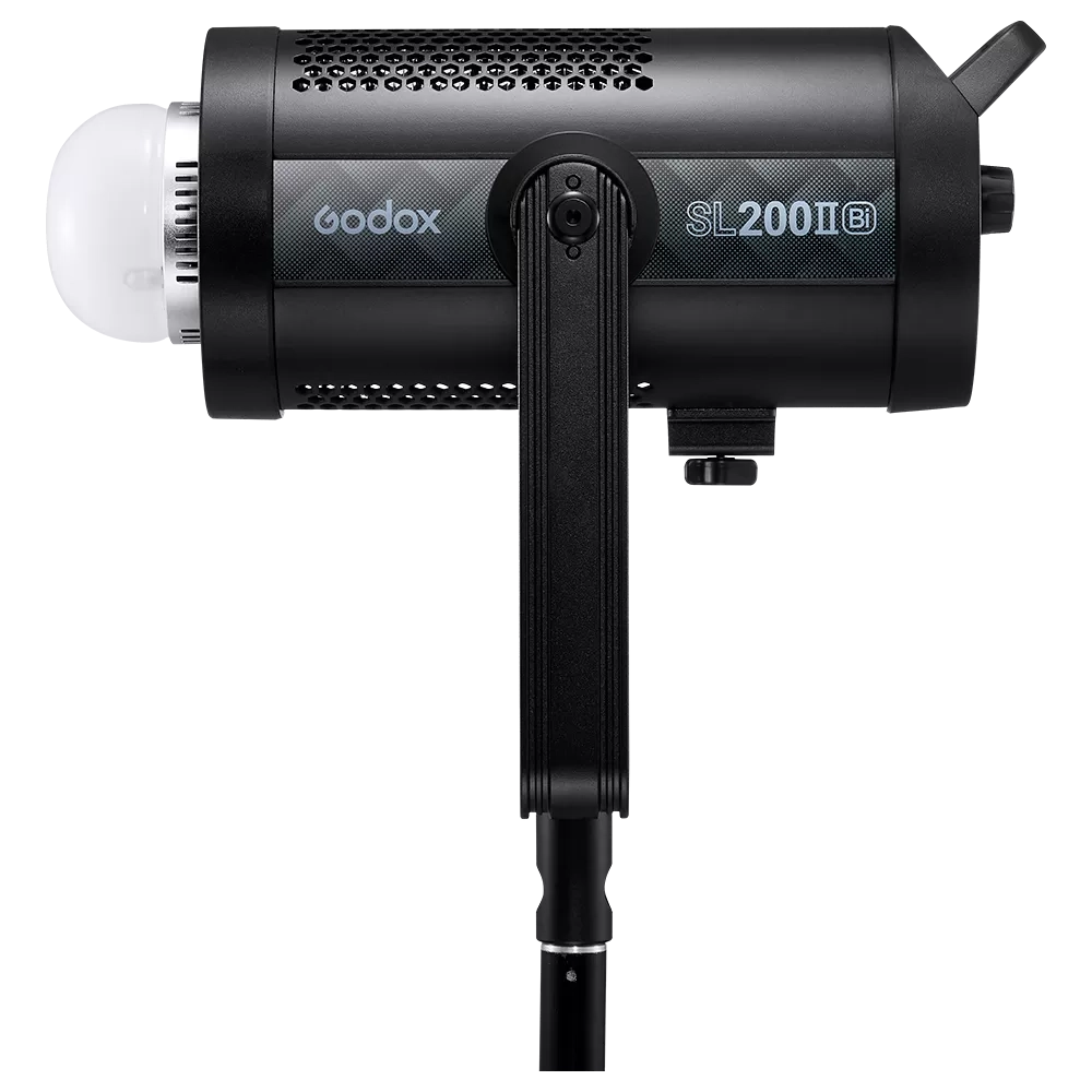 Осветитель светодиодный Godox SL200II студийный (без пульта)