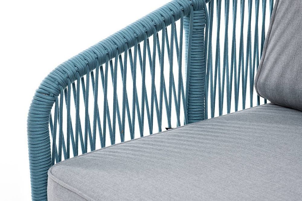 "Канны" диван 2-местный плетеный из роупа, каркас алюминий светло-серый (RAL7035) муар, роуп бирюзовый круглый, ткань светло-серая