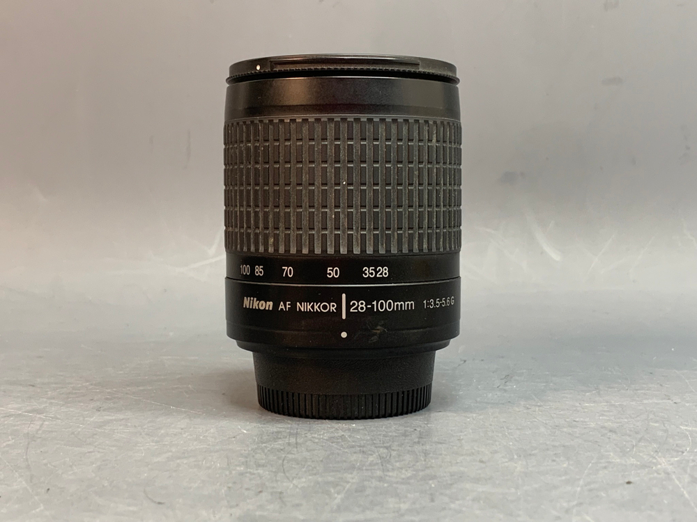 Nikkor 28-100mm 3.5-5.6G AF Nikon