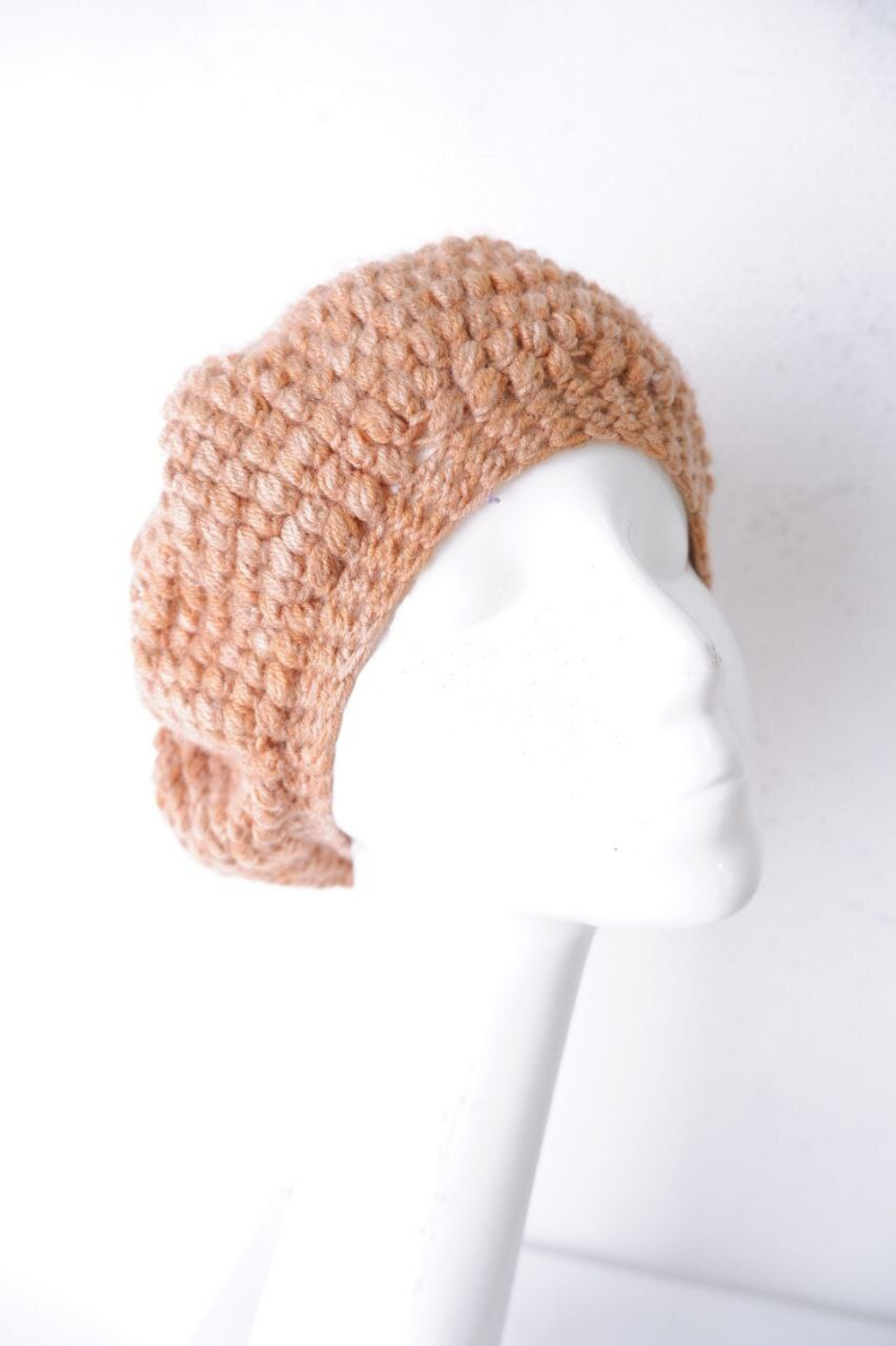 Берет теплый