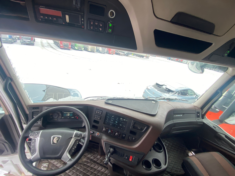 КамАЗ 54901 4x2 Седельный тягач 54901-004-94 (Дизельный, 12,0 л, 450 л.с., МТ)