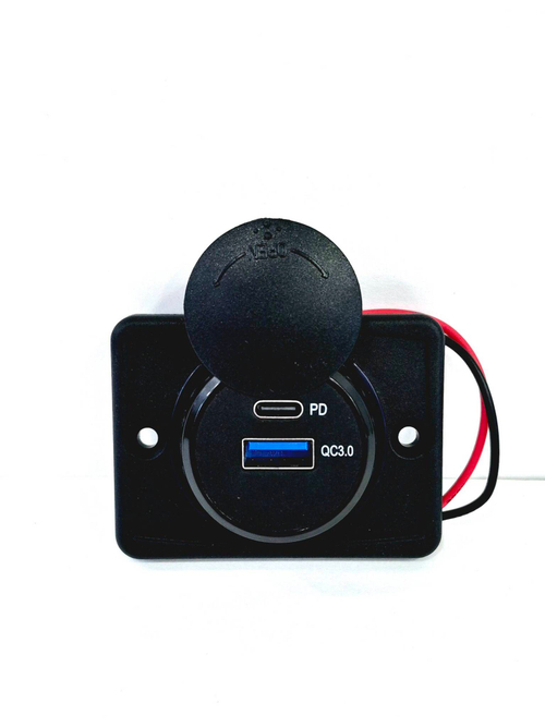 0303 / Встраиваемая розетка USB+Type-C BGT с двумя гнездами и возможностью крепления (1 шт.)