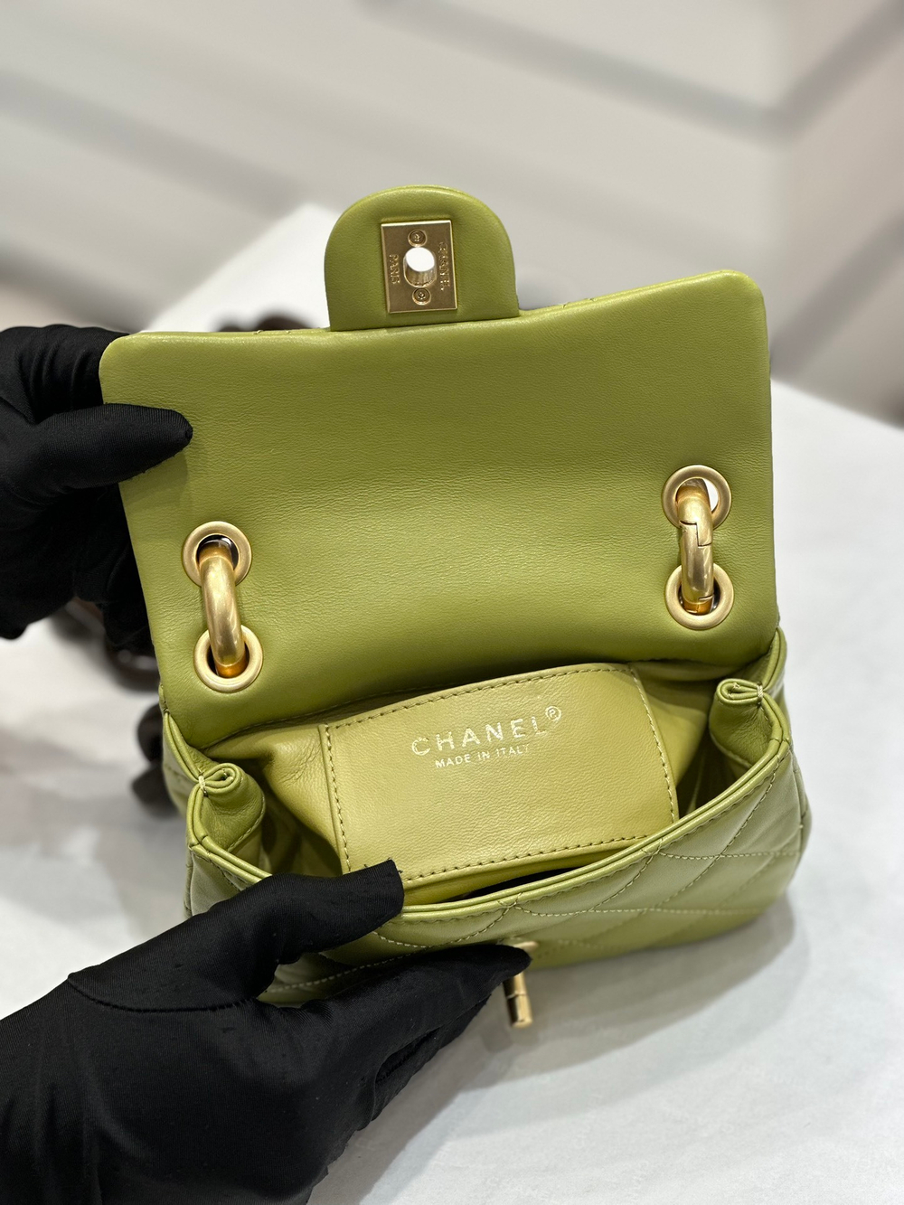 Chanel Mini Flap Bag 18 cm