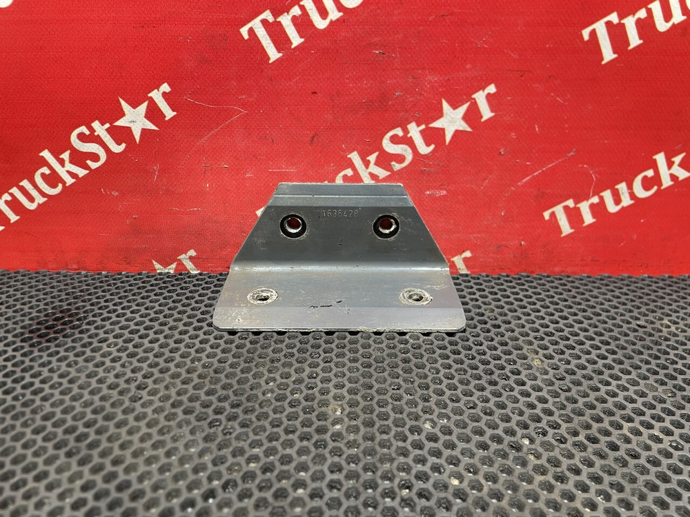 Кронштейн подушки заднего моста