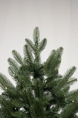 Искусственная елка Никольская 240 см., 100% литая хвоя, 600 теплых белых Led ламп, ЕлкиТорг (68240)