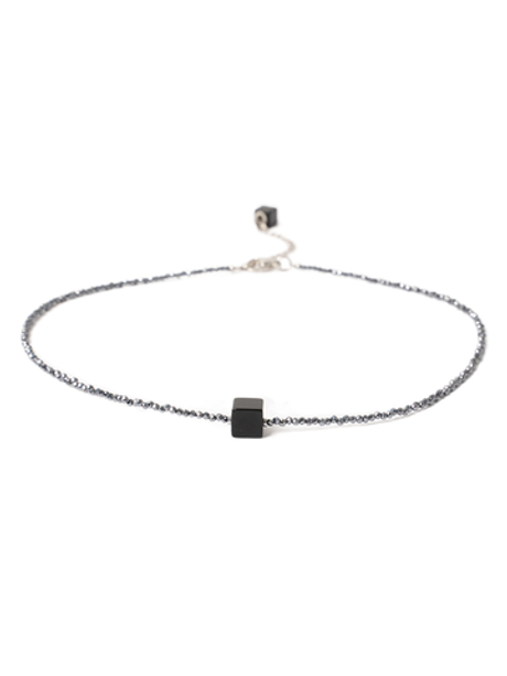 10147551 Колье Роман с камнем