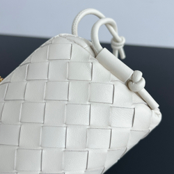 Bottega Veneta Concert Pouch 18 cm