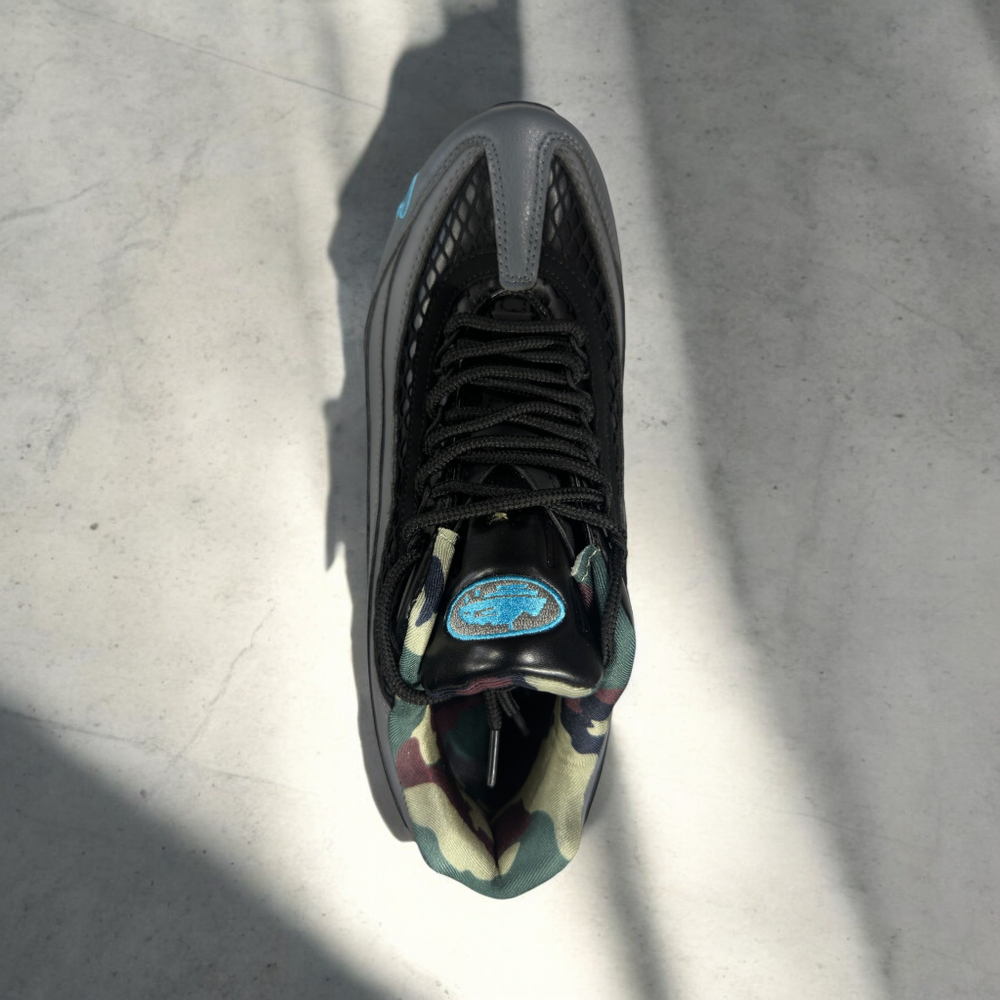Nike Air Max 95 x Corteiz • Grey Laser Blue