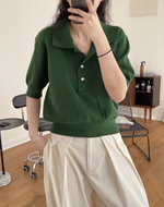 Футболка с перфорацией и воротником поло