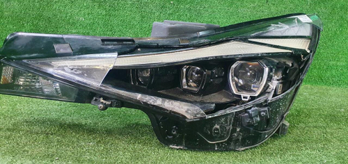 Битая Фара левая Hyundai Elantra 7 CN7 (2020-н.в.) LED