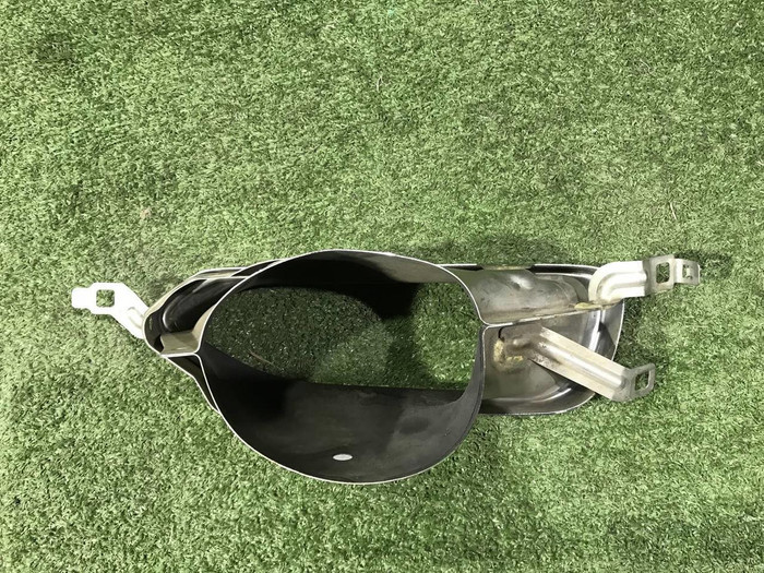 Насадка глушителя левая BMW 7er G11 (2015-2019)