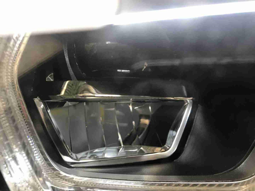 Битая Фара правая BMW X3 G01 (17-21) Adaptive LED