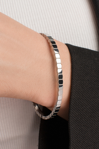 Браслет стальной "Соты": в серебристом цвете