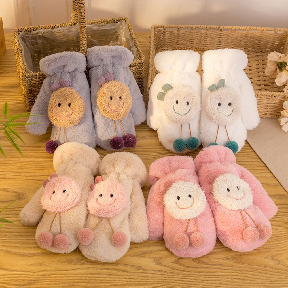 Теплые варежки &quot;Fluffy Mittens&quot;