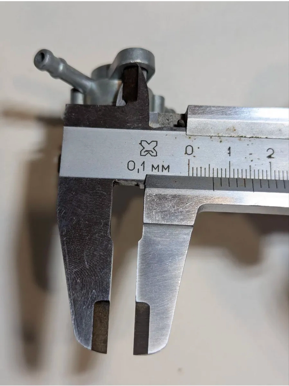 +t Бензокран (кран топливный) для мотоцикла