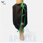 Чехол на аппарат внешней фиксации на голени, с открытой стопой. Ткань саржа, цвет изделия черный, цвет молнии зеленый. Размер GO-2