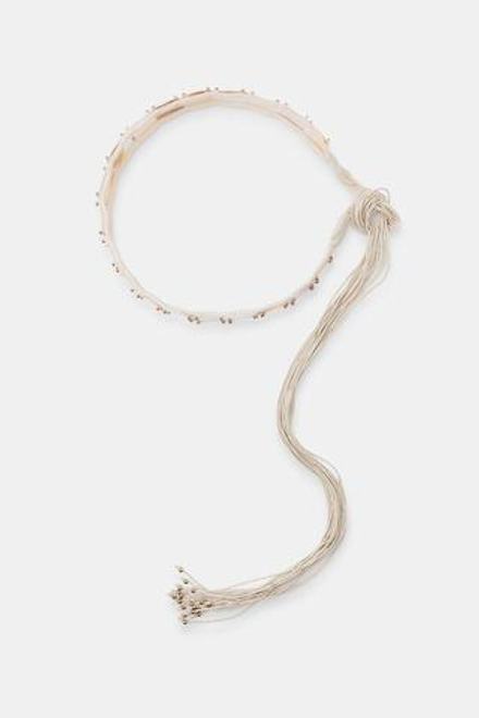 ZARA РЕМЕНЬ ИЗ ШНУРКОВ И РАКУШЕК, ЭКРЮ