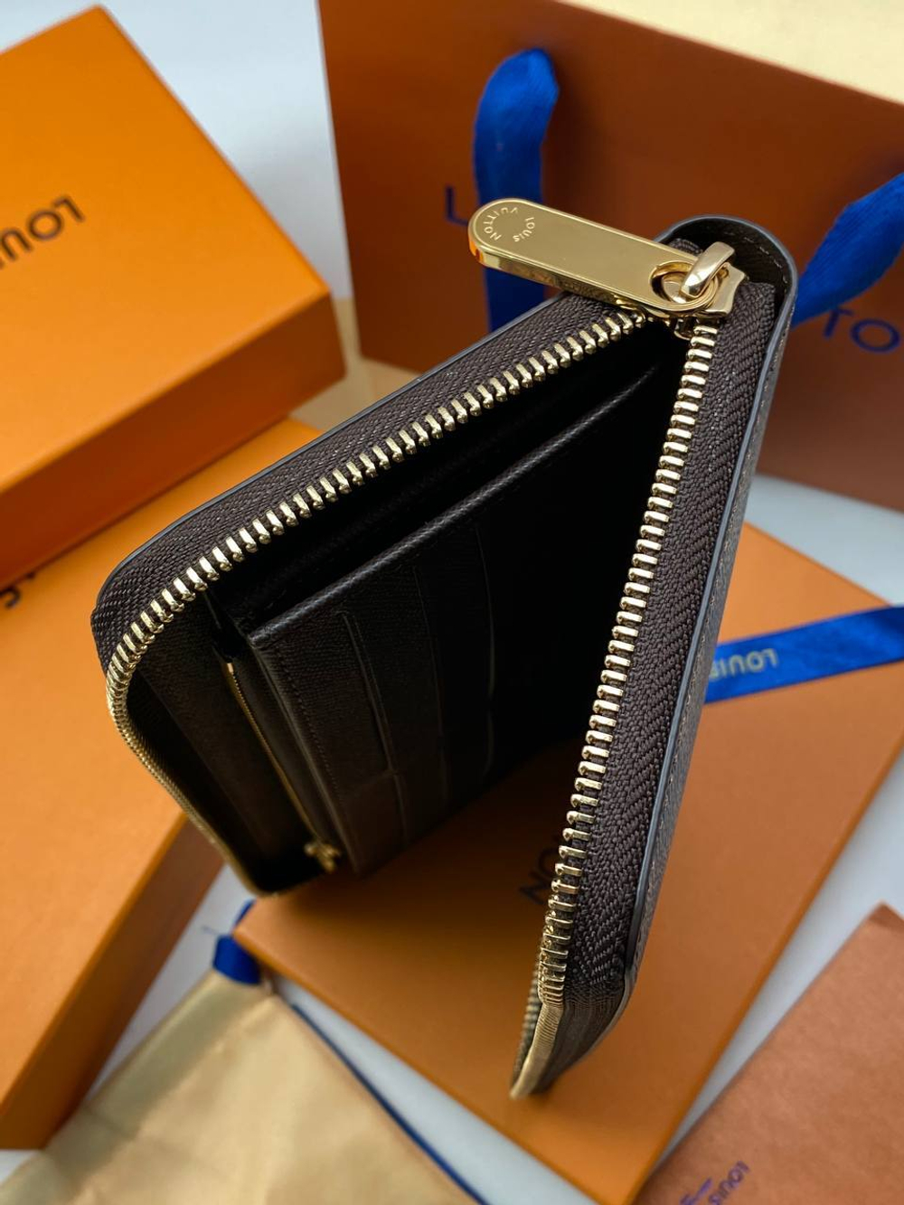 Органайзер Louis Vuitton