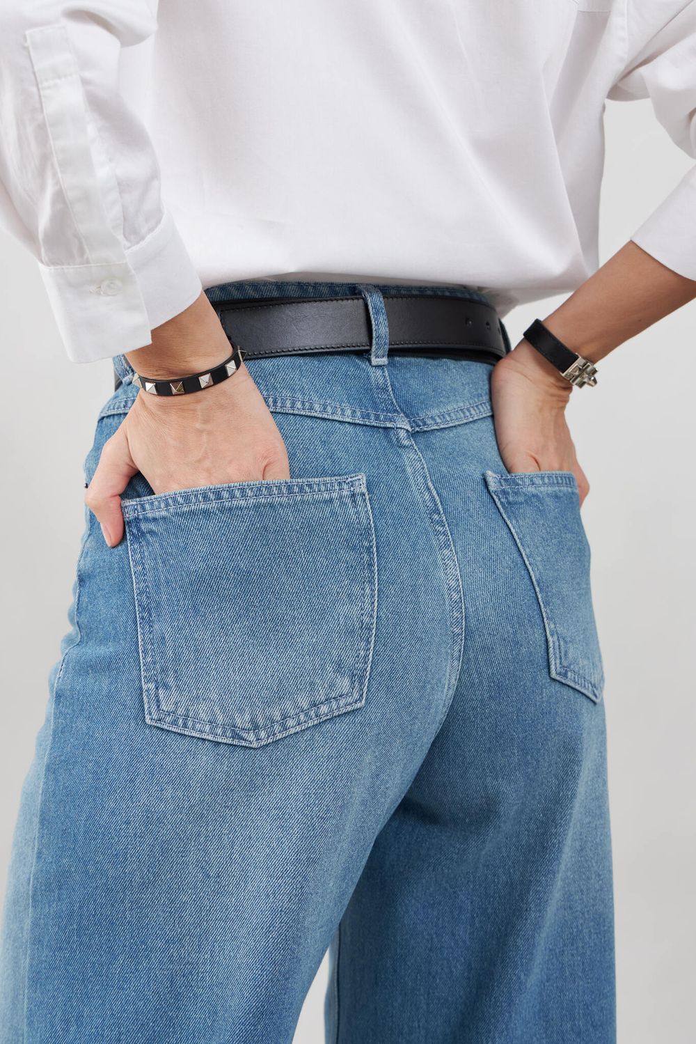 БАЗОВЫЙ РЕМЕНЬ С МЯТОЙ ПРЯЖКОЙ BLACK