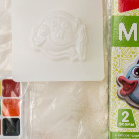 Gipsdən maqnitlər Lori Balıqlar