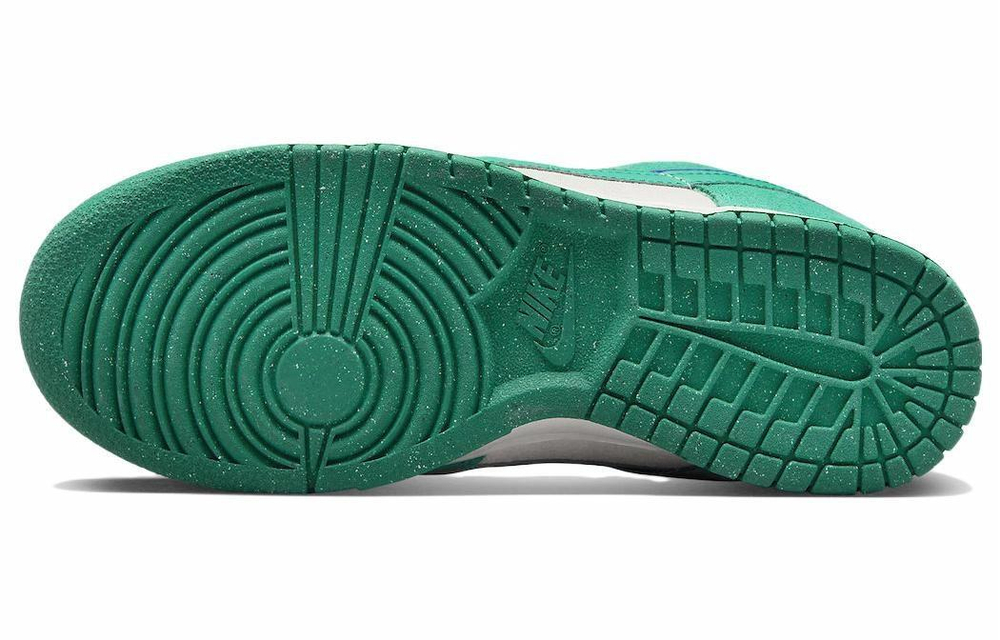 Кроссовки Nike Dunk Low Se "85" (Женская размерная сетка)