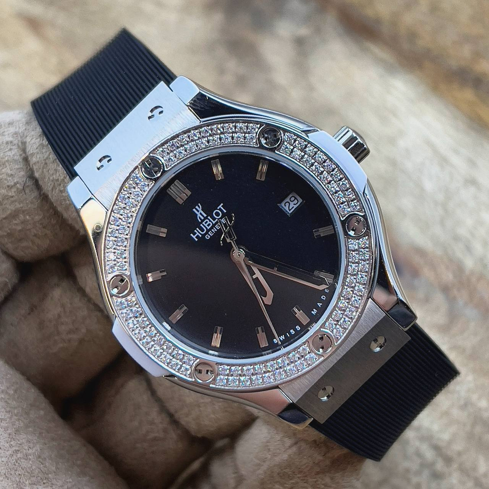 Часы Hublot