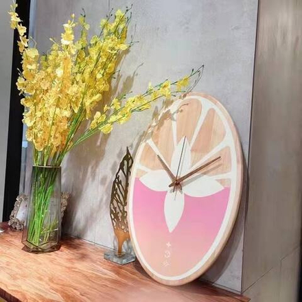 Часы Louis Vuitton