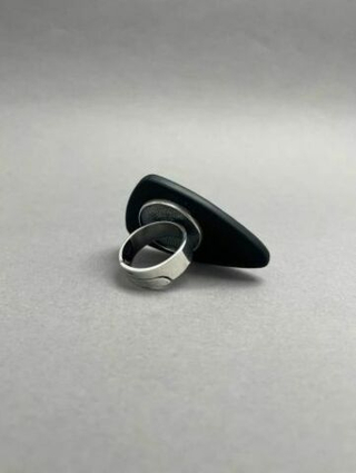 Кольцо из кожи ЛЕПЕСТОК