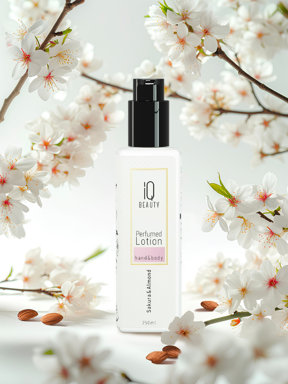 Парфюмированный лосьон для рук и тела IQ Beauty Сакура и миндаль Sakura&Almond, 250 мл