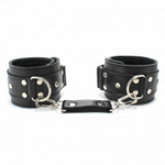Чёрные кожаные наручники (Цвет: черный)