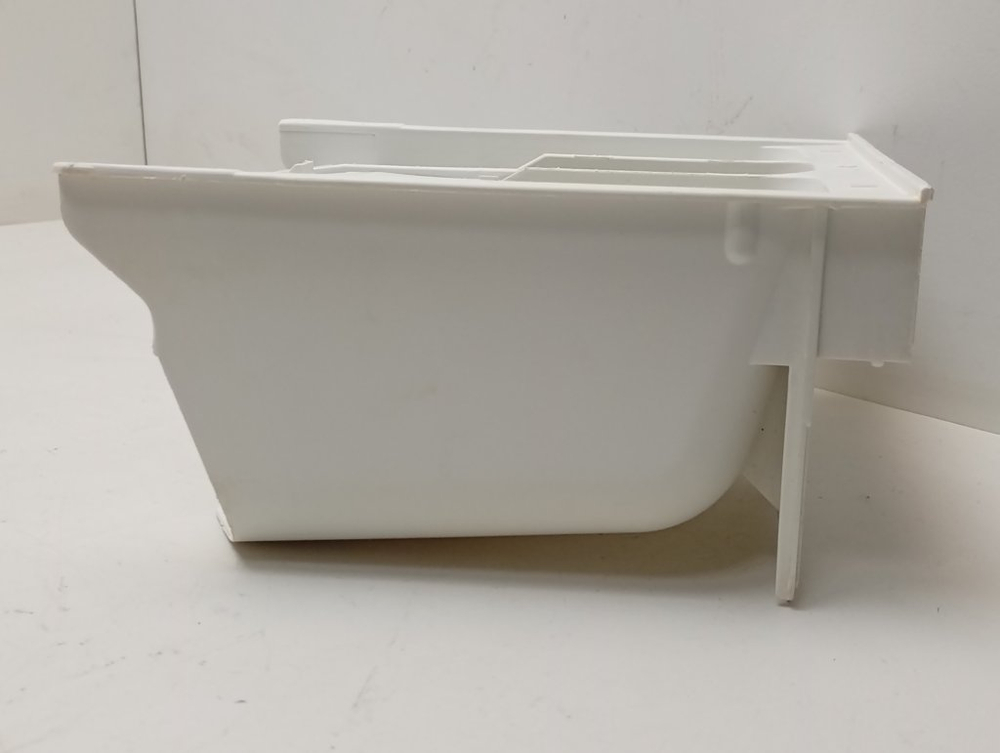 WLF20181CE/18 кт38 Дозатор порошка для стиральной машины Bosch 9000267134 б/у