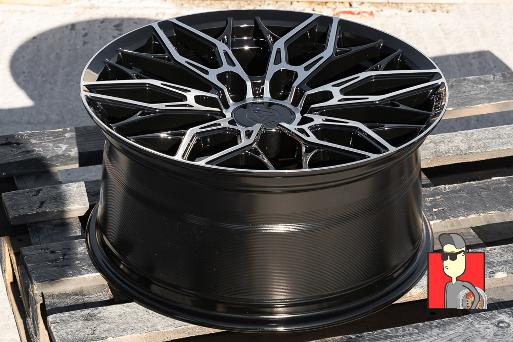 Комплект дисков Showy EVO 18x8.5 et20 6x139.7