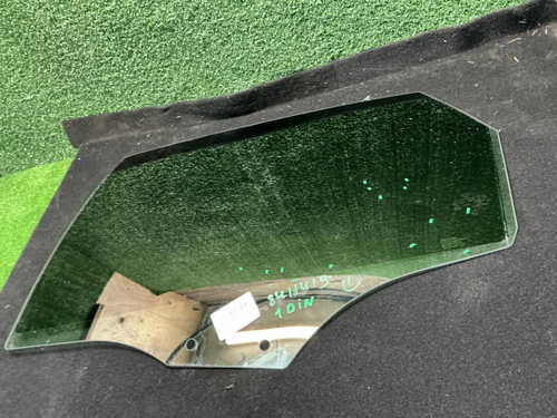 Стекло двери заднее левое Audi A6 5 C8 (2018-н.в.)