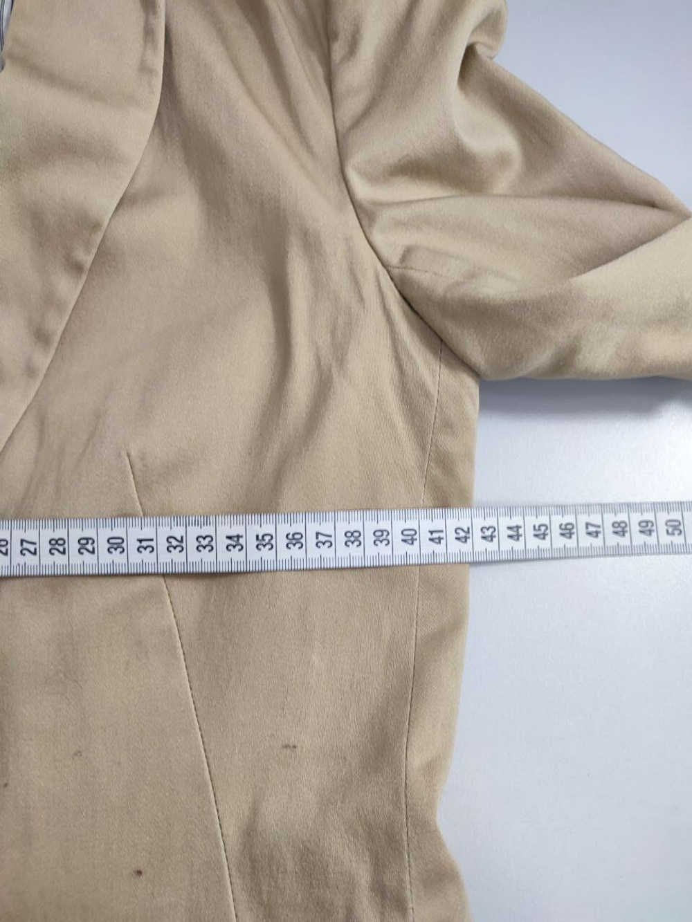 Пиджак Stradivarius светлый 44 размер