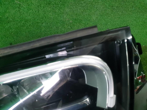 Фара правая Mercedes GLC X253 (2019-2022) LED