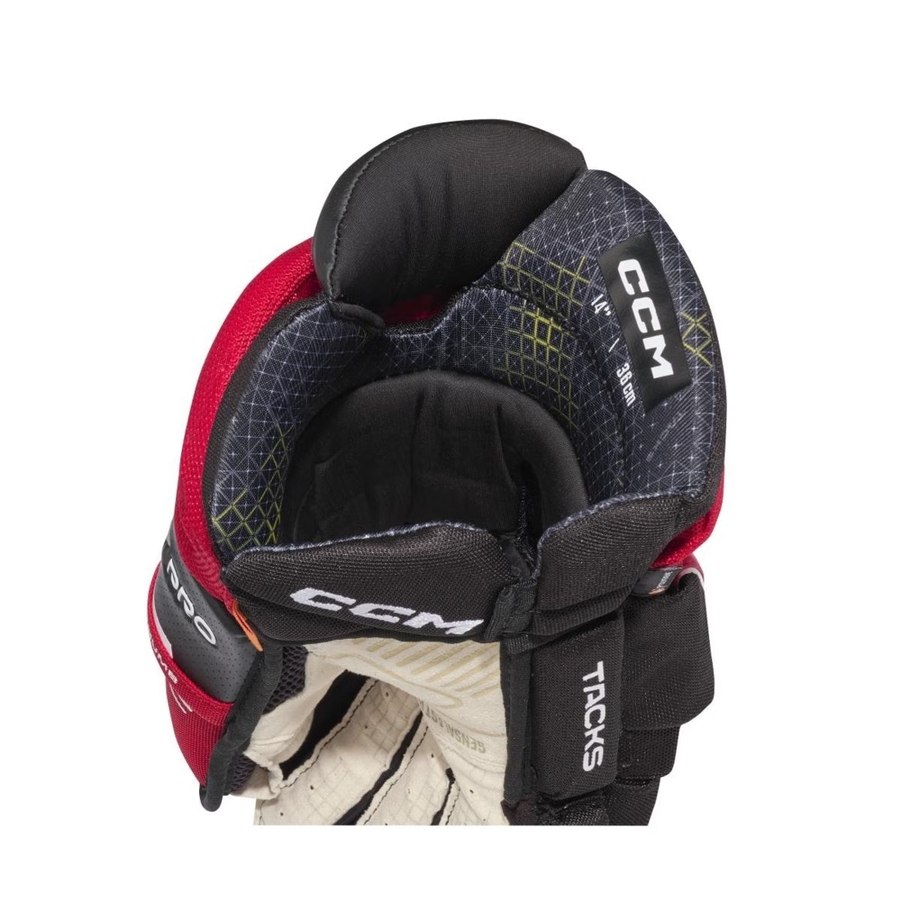 Перчатки CCM Tacks S24 XF PRO JR