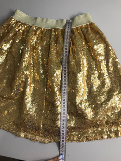 Юбка усыпанная пайетками, на 9/10 лет