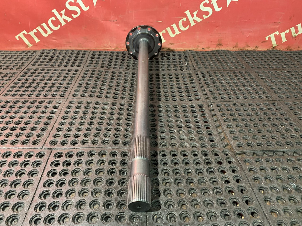 Полуось с блокировкой 2023г