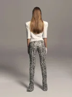 Футболка с объемными плечами, Молочная