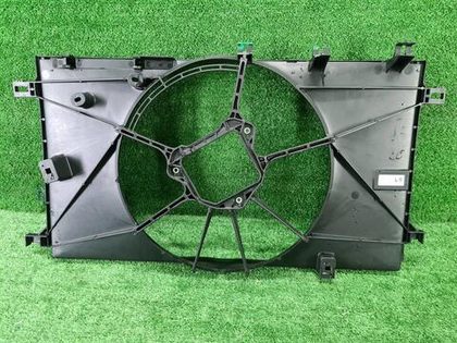 Диффузор вентилятора Lexus UX (2018-н.в.)