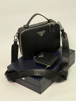 Сумка-мессенджер Prada