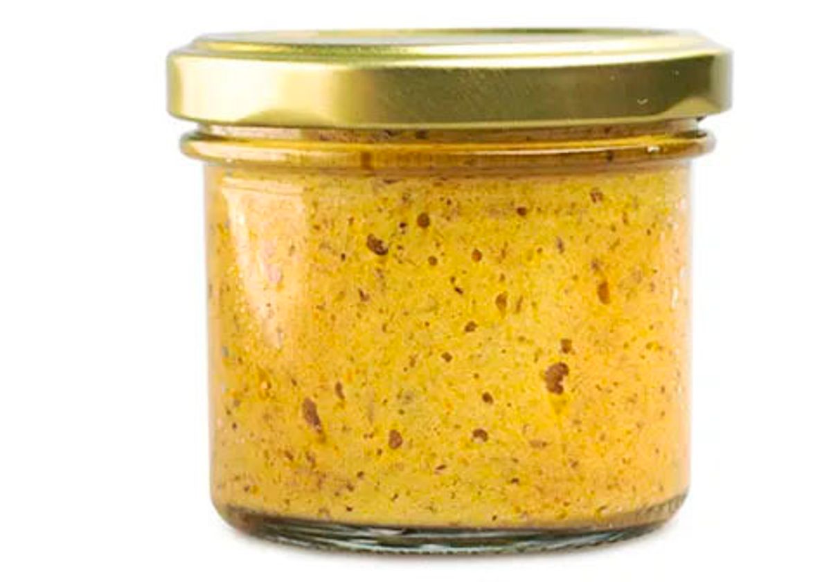 Паштет из филе осетра с трюфельным соусом, 100г