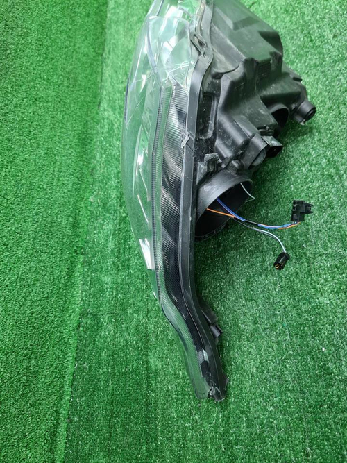 Битая Фара правая Ford Tourneo Custom 2012-2018 галоген