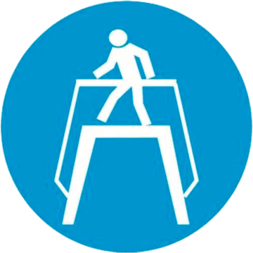 М12 "Переходить по надземному переходу"