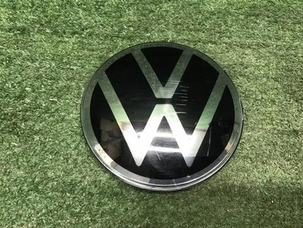 Эмблема решетки радиатора VW Polo 6 (2020-2022)