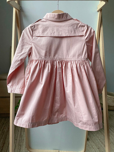 Платье  Burberry, 98